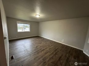 520 Butte Avenue, Pacific WA 98047