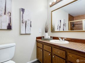 705 136th Place NE A5, Bellevue WA 98005