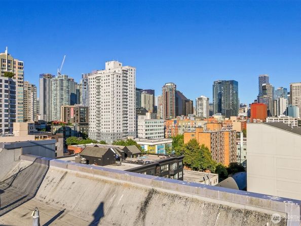 76 Cedar Street 808, Seattle WA 98121