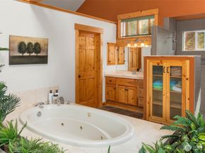 16375 NE 44th Court, Redmond WA 98052