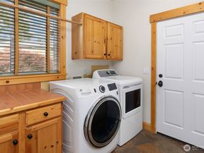 16375 NE 44th Court, Redmond WA 98052
