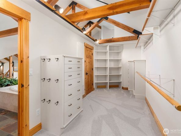 16375 NE 44th Court, Redmond WA 98052