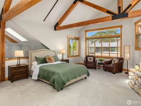 16375 NE 44th Court, Redmond WA 98052