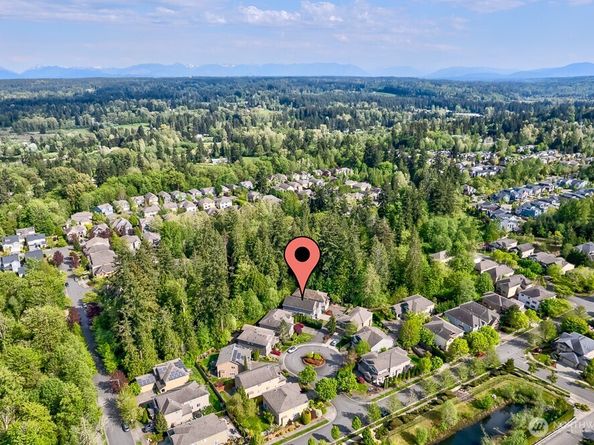 17681 NE 121st Court, Redmond WA 98052
