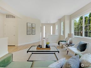 17681 NE 121st Court, Redmond WA 98052