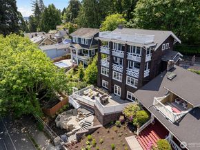 1542 Grand Avenue, Seattle WA 98122