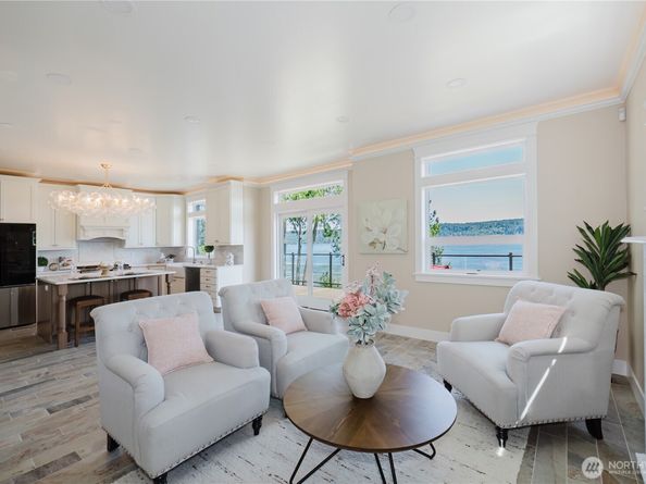 14210 Olalla Crest Lane SE, Olalla WA 98359