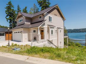 14210 Olalla Crest Lane SE, Olalla WA 98359