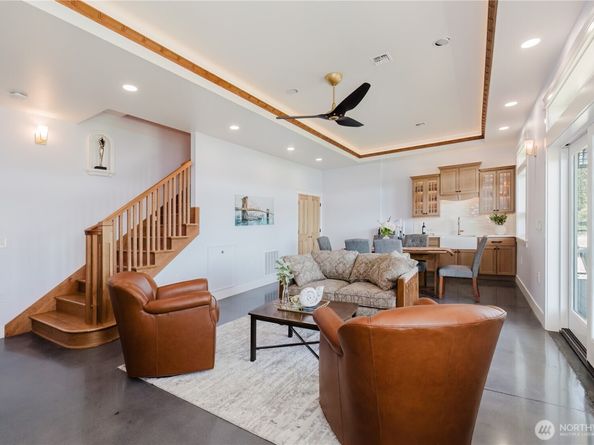 14210 Olalla Crest Lane SE, Olalla WA 98359