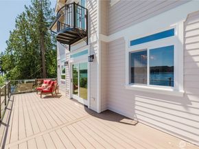 14210 Olalla Crest Lane SE, Olalla WA 98359