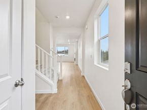 10316 6th Place SE SW 16, Lake Stevens WA 98258