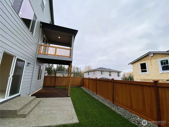 10316 6th Place SE SW 16, Lake Stevens WA 98258