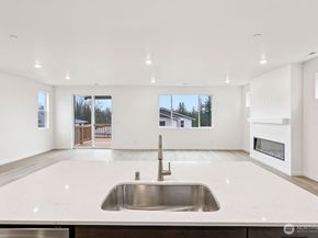 10316 6th Place SE SW 16, Lake Stevens WA 98258