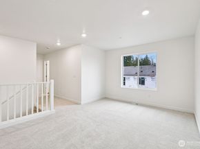 10316 6th Place SE SW 16, Lake Stevens WA 98258