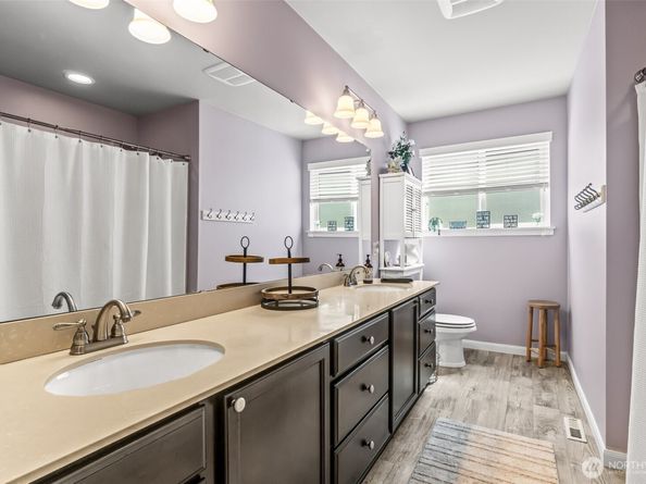 912 77th Drive SE, Lake Stevens WA 98258