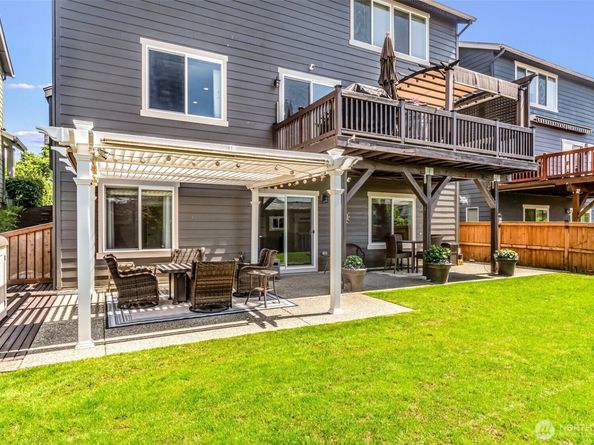 912 77th Drive SE, Lake Stevens WA 98258