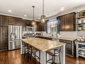 912 77th Drive SE, Lake Stevens WA 98258