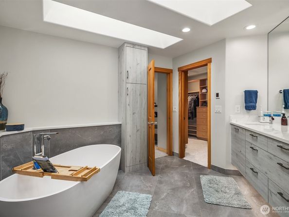 12514 NE 65th Street, Kirkland WA 98033