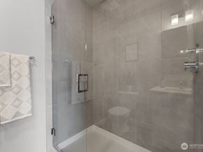 15726 40TH Avenue W B6, Lynnwood WA 98087