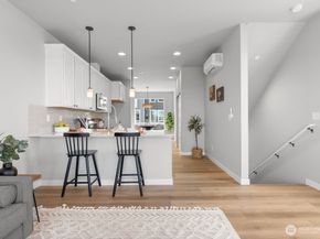 15726 40TH Avenue W B6, Lynnwood WA 98087