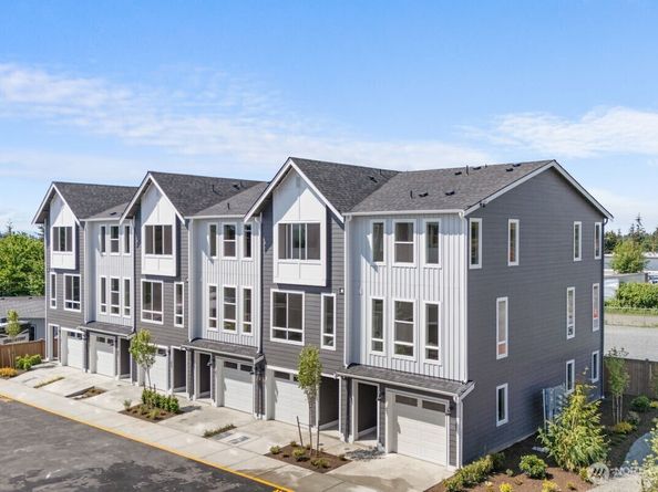 15726 40TH Avenue W B6, Lynnwood WA 98087