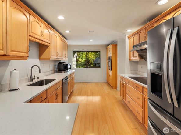 2606 174th Avenue NE, Redmond WA 98052