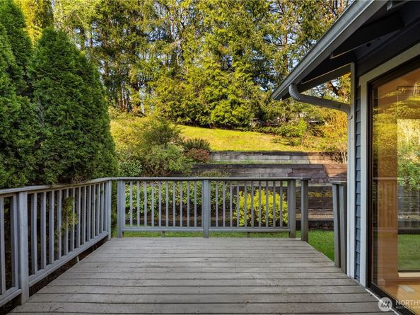 2606 174th Avenue NE, Redmond WA 98052