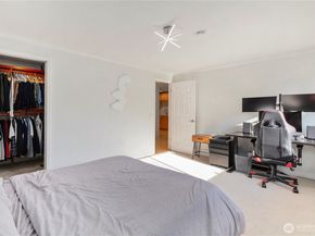 2606 174th Avenue NE, Redmond WA 98052