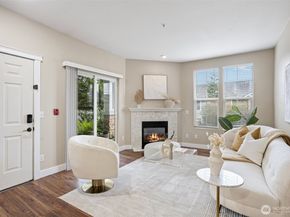 5292 236th Place SE 241, Issaquah WA 98029