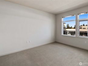 15100 6th Avenue SW 730, Burien WA 98166