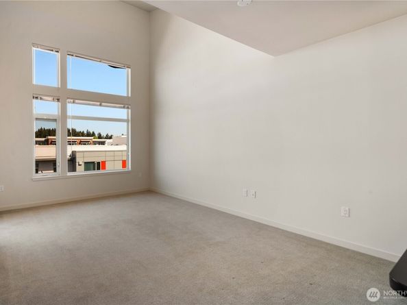 15100 6th Avenue SW 730, Burien WA 98166
