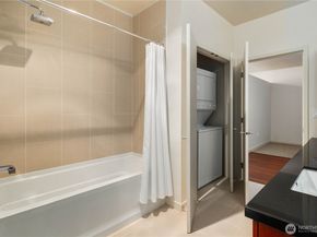 15100 6th Avenue SW 730, Burien WA 98166