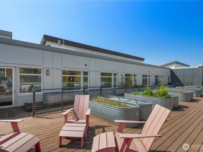 15100 6th Avenue SW 730, Burien WA 98166
