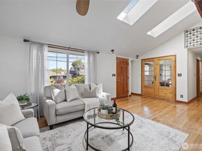 4821 S Brandon Street, Seattle WA 98118