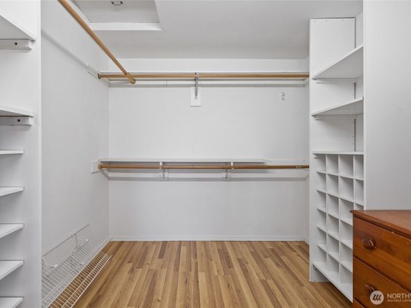 4821 S Brandon Street, Seattle WA 98118