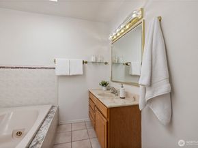 4821 S Brandon Street, Seattle WA 98118