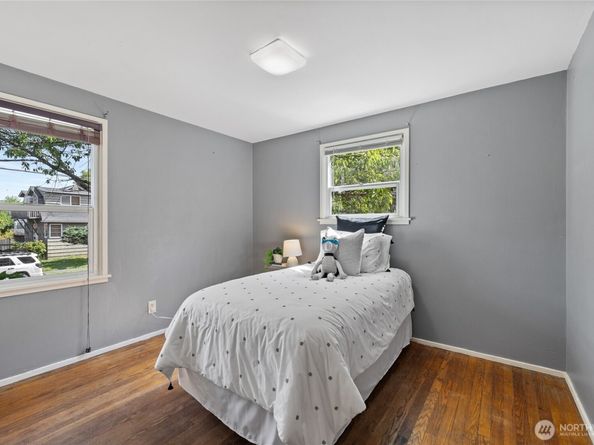 4821 S Brandon Street, Seattle WA 98118