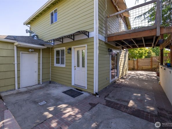4821 S Brandon Street, Seattle WA 98118