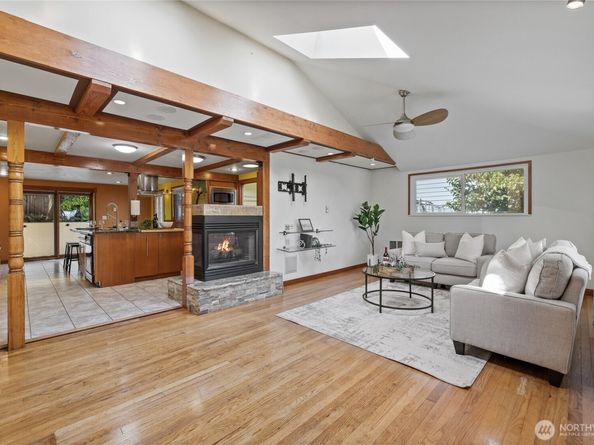 4821 S Brandon Street, Seattle WA 98118