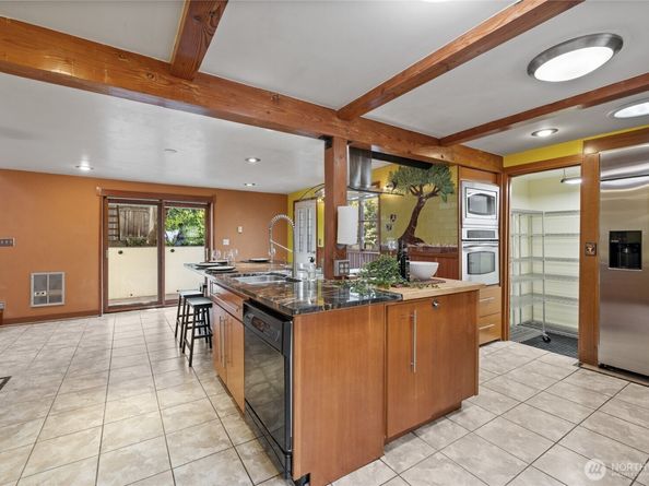 4821 S Brandon Street, Seattle WA 98118