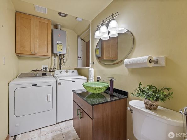 4821 S Brandon Street, Seattle WA 98118