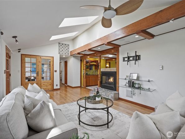 4821 S Brandon Street, Seattle WA 98118