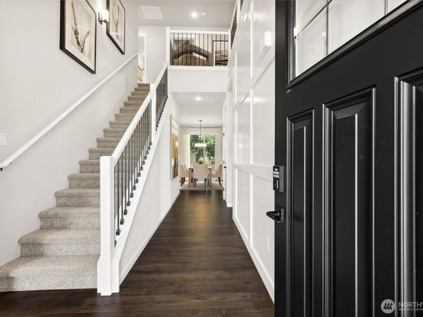 26919 30th Place S 14, Kent WA 98032