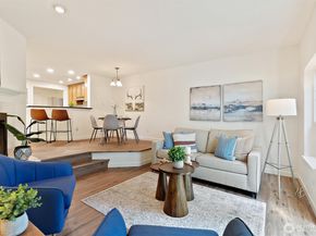4330 W Lake Sammamish Prkway Parkway SE G114, Issaquah WA 98027