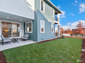 9898 5th Lane SW 23, Seattle WA 98106