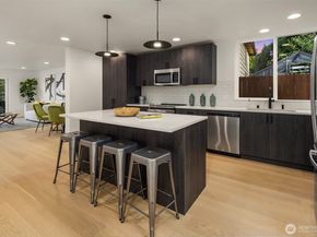 13548 39th Avenue NE C, Seattle WA 98125