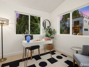 13548 39th Avenue NE C, Seattle WA 98125