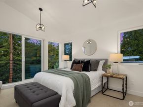 13548 39th Avenue NE C, Seattle WA 98125