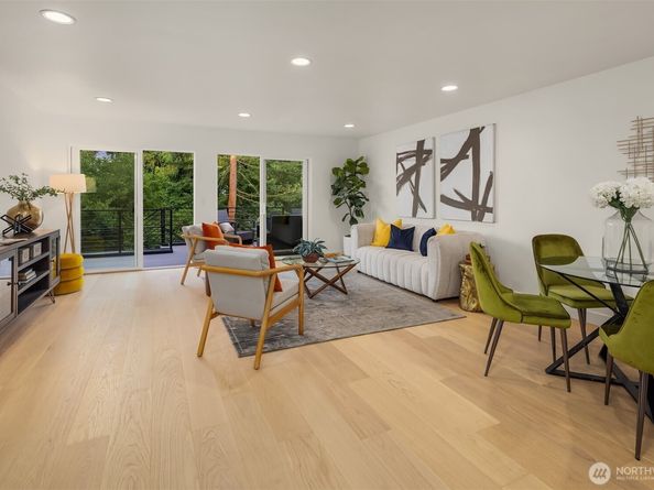 13548 39th Avenue NE C, Seattle WA 98125