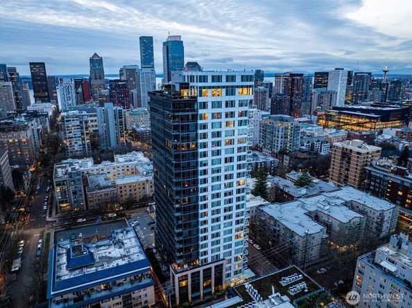 1321 Seneca Street 1001, Seattle WA 98101